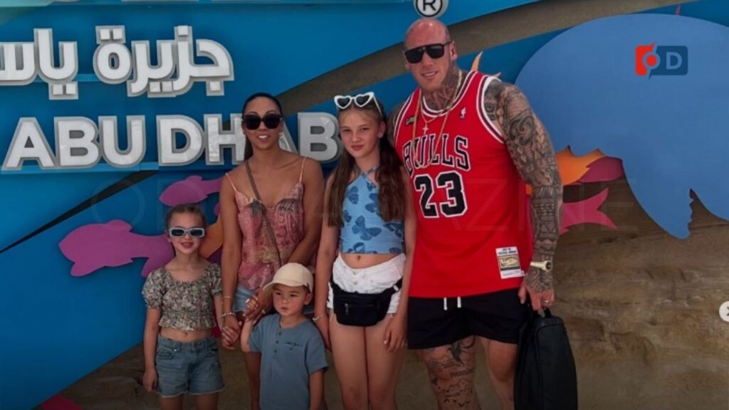 Sacha Stacey with Children